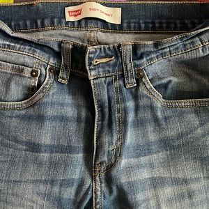 Like new Levi’s denim jeans